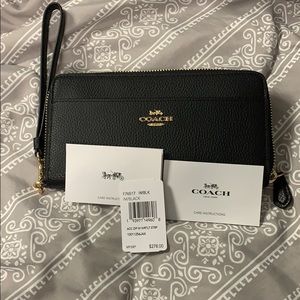 BRAND NEW WITH TAGS COACH WALLET